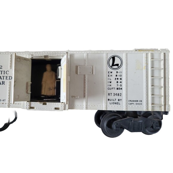 Lionel Train Refrigerated Milk Car 3482 Automatic Metal Heavy FLAWS NEEDS REPAIR - Picture 6 of 11